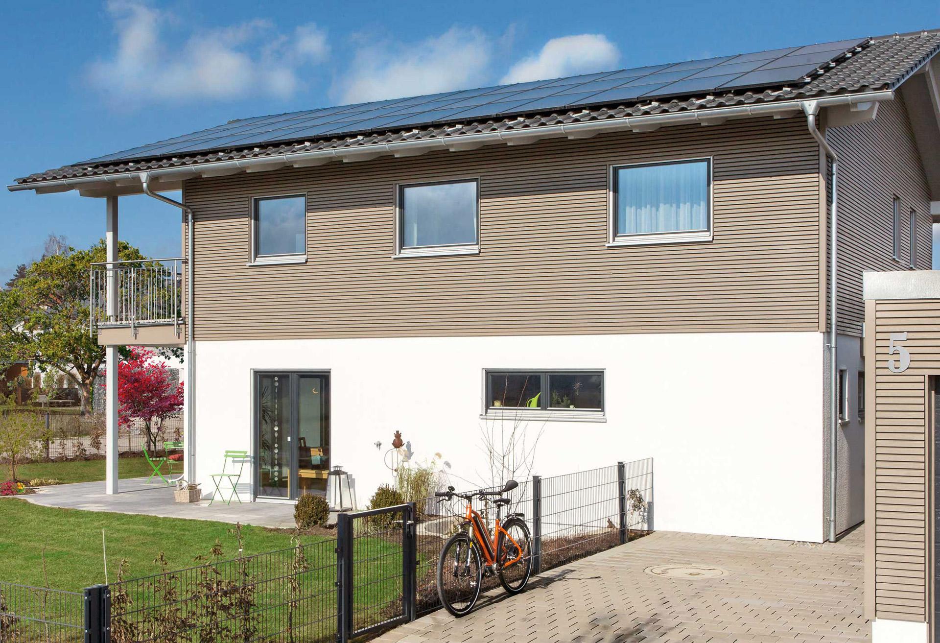 Maison d'efficacité énergétique avec système photovoltaïque et stockage d'énergie
