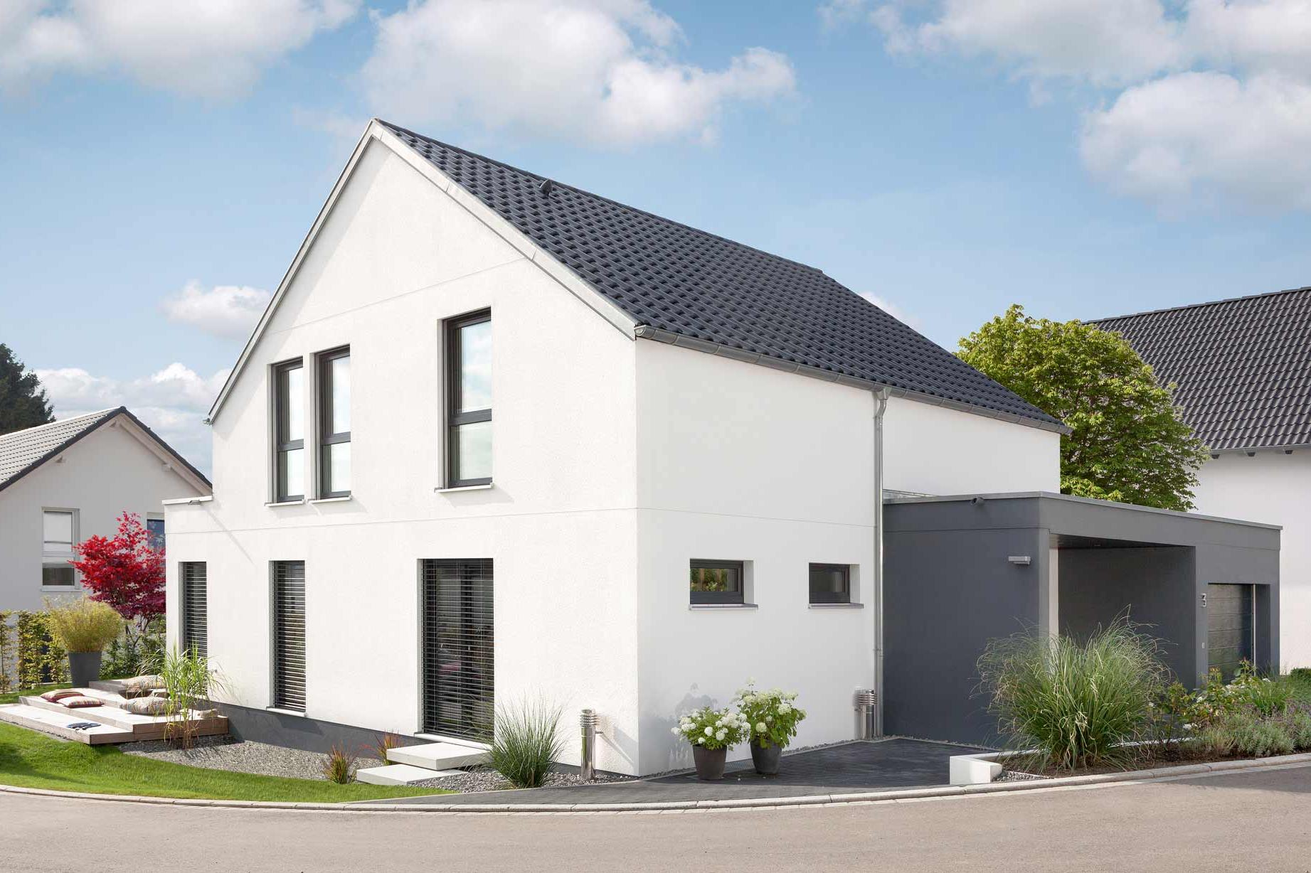 Modernes Satteldachhaus